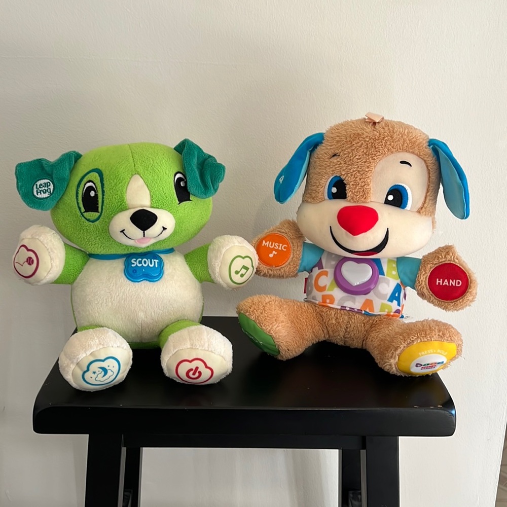 Leap Frog my pal Scout & Fisher-Price Laugh and Learn Smart Stages Puppy.